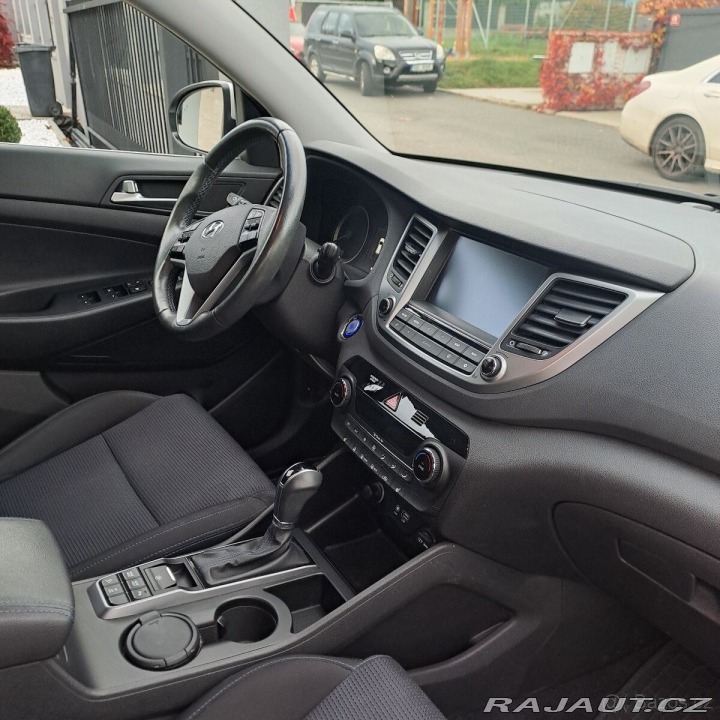 Hyundai Tucson 2,0 CRDi automat 4x4 90 1800
