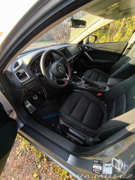 Mazda 6 2,0   AFTERMARKET HI-FI 2014