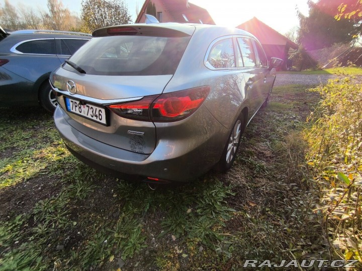 Mazda 6 2,0   AFTERMARKET HI-FI 2014