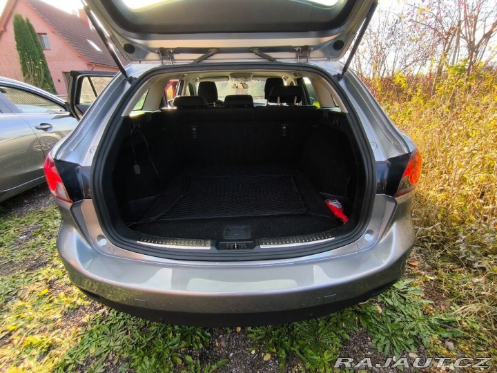 Mazda 6 2,0 i 107kW (127kW/225N 2014