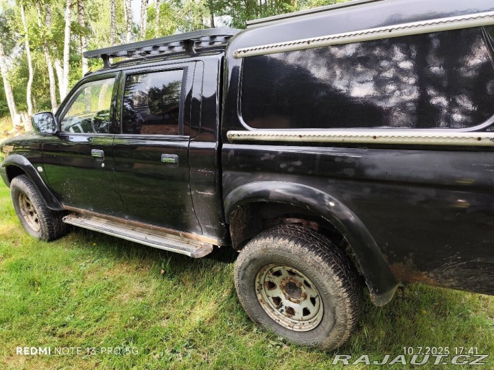 Mitsubishi L200 2005