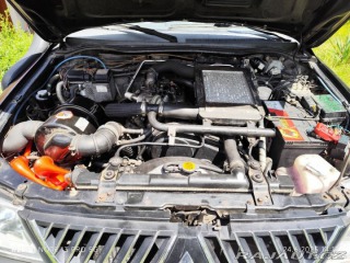 Mitsubishi L200 2005