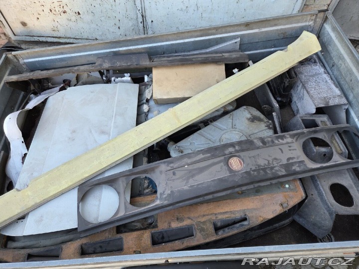 Tatra T613 1 (3) s TP 1977