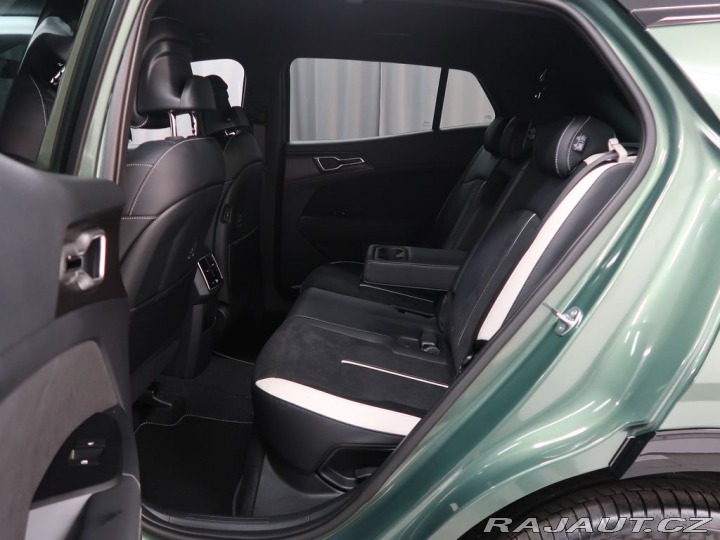 Kia Sportage GT-line 4x2 - Vůz ve výro 2026
