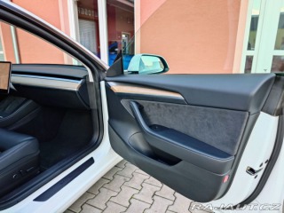 Tesla Model 3 Dual Motor Long Range 366 2021