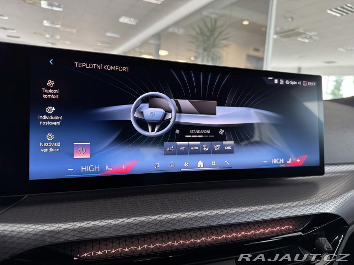 BMW 3 330i xDrive*M-SPORT*REZER 2025