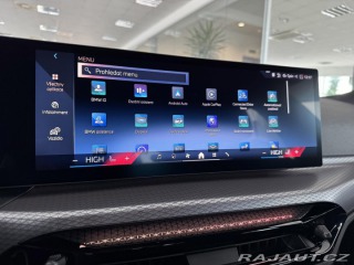 BMW 3 330i xDrive*M-SPORT*Kamer 2025