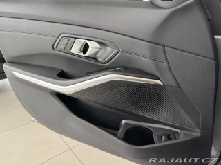 BMW 3 330i xDrive*M-SPORT*Kamer 2025