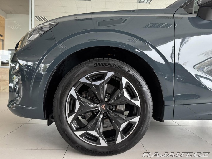 Cupra Terramar 2,0TSI VZ 265*4x4*Matrix* 2025