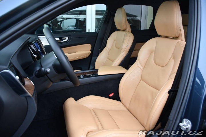 Volvo XC60 T8 RECHARGE AWD REZERVACE 2022