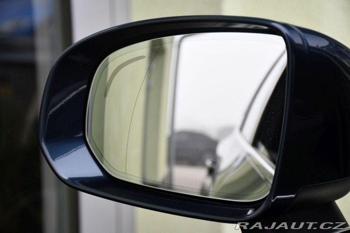 Volvo XC60 T8 RECHARGE AWD REZERVACE 2022