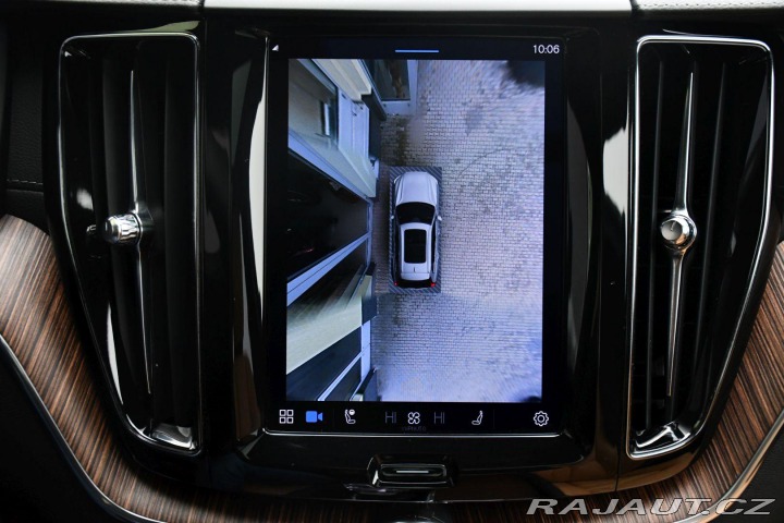 Volvo XC60 T8 RECHARGE AWD PANO B&am 2022