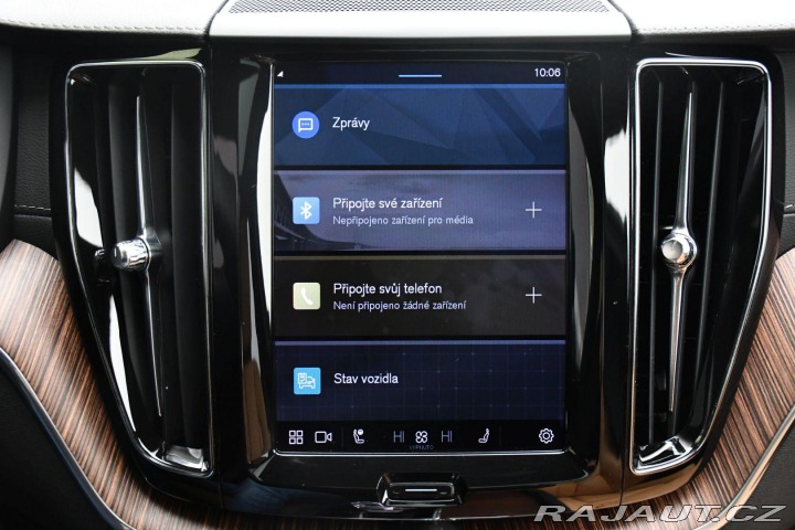 Volvo XC60 T8 RECHARGE AWD PANO B&am 2022