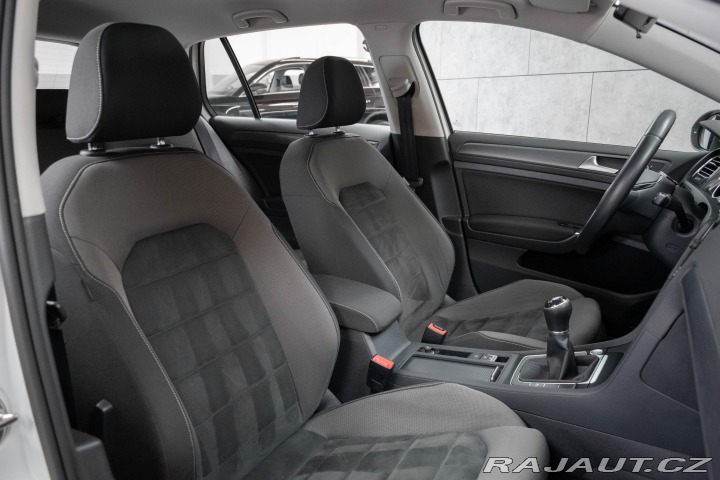 Volkswagen Golf 1.0 TSI 2xPNEU*KAMERA*ACC 2019