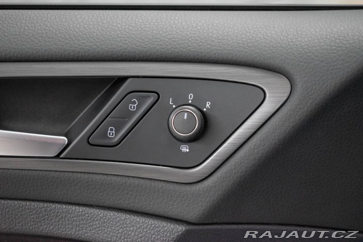 Volkswagen Golf 1.0 TSI 2xPNEU*KAMERA*ACC 2019