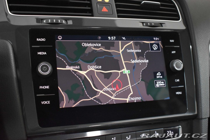 Volkswagen Golf 1.0 TSI 2xPNEU*KAMERA*ACC 2019