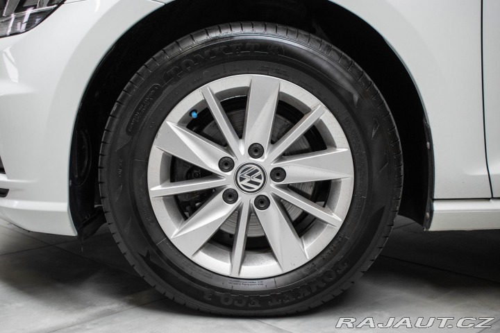 Volkswagen Golf 1.0 TSI 2xPNEU*KAMERA*ACC 2019
