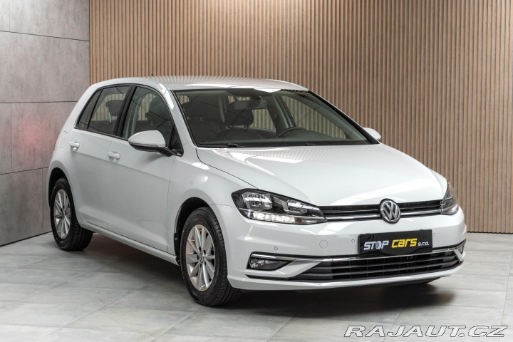 Volkswagen Golf 1.0 TSI 2xPNEU*KAMERA*ACC 2019