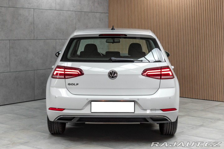 Volkswagen Golf 1.0 TSI 2xPNEU*KAMERA*ACC 2019