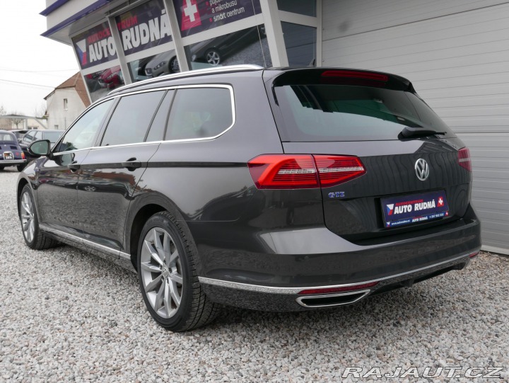 Volkswagen Passat 1,4 TSI GTE REZERVACE 2018