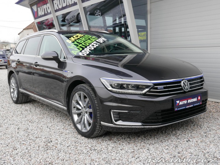 Volkswagen Passat 1,4 TSI GTE REZERVACE 2018