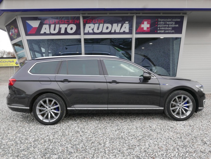Volkswagen Passat 1,4 TSI GTE REZERVACE 2018