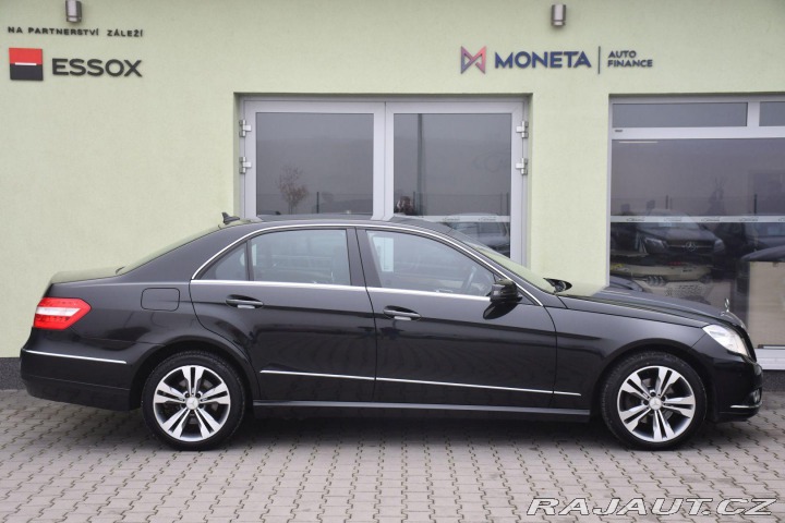 Mercedes-Benz E 220CDI ELEGANCE 125kW 2010