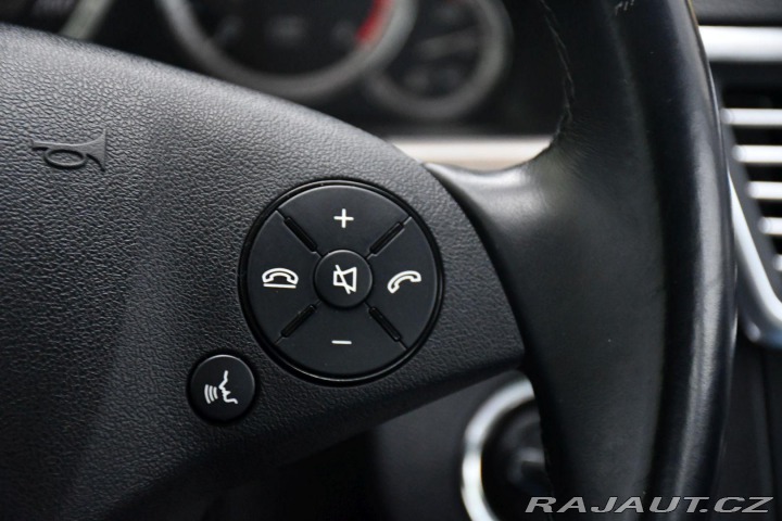 Mercedes-Benz E 220CDI ELEGANCE 125kW 2010