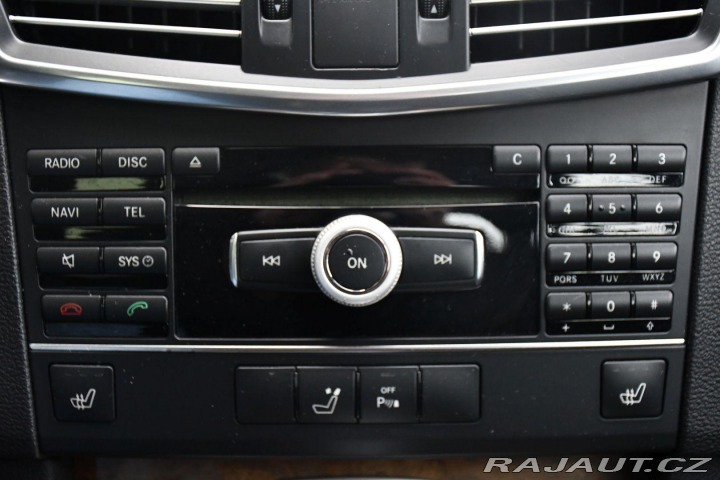 Mercedes-Benz E 220CDI ELEGANCE 125kW 2010