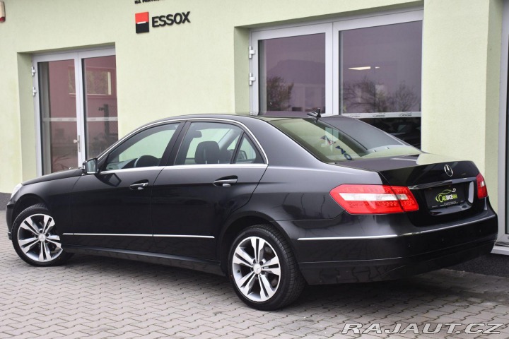 Mercedes-Benz E 220CDI ELEGANCE 125kW 2010