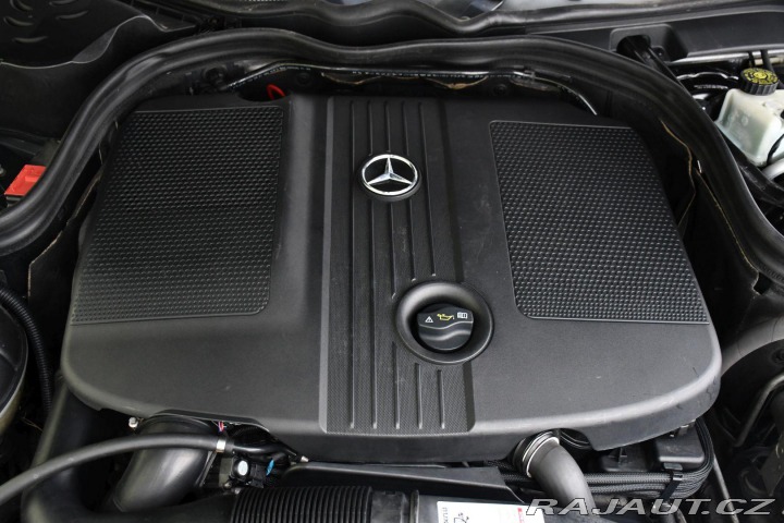 Mercedes-Benz E 220CDI ELEGANCE 125kW 2010