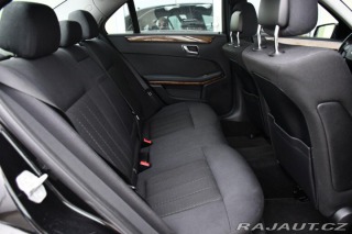 Mercedes-Benz E 220CDI ELEGANCE 125kW 2010