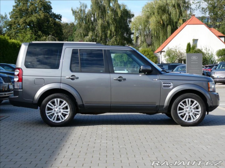 Land Rover Discovery 3,0 SDV6, HSE,2.Maj,ČR,7- 2011