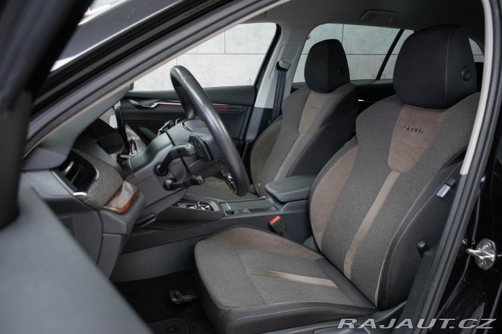Škoda Octavia SCOUT 2.0TSI*REZERVACE* 2022