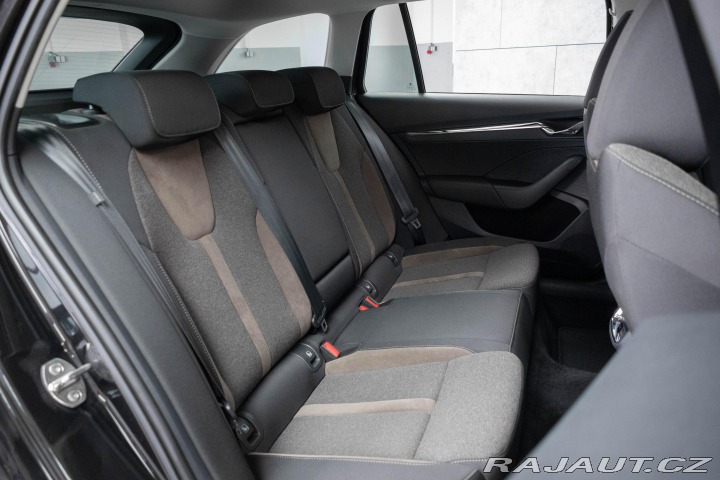 Škoda Octavia SCOUT 2.0TSI 4x4 TAŽNÉ*ČR 2022