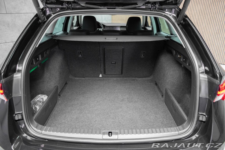 Škoda Octavia SCOUT 2.0TSI 4x4 TAŽNÉ*ČR 2022