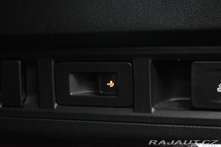 Škoda Octavia SCOUT 2.0TSI*REZERVACE* 2022