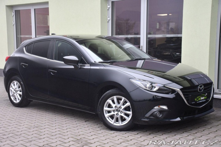 Mazda 3 G120 AUTOMAT LED VYHREV 2 2015
