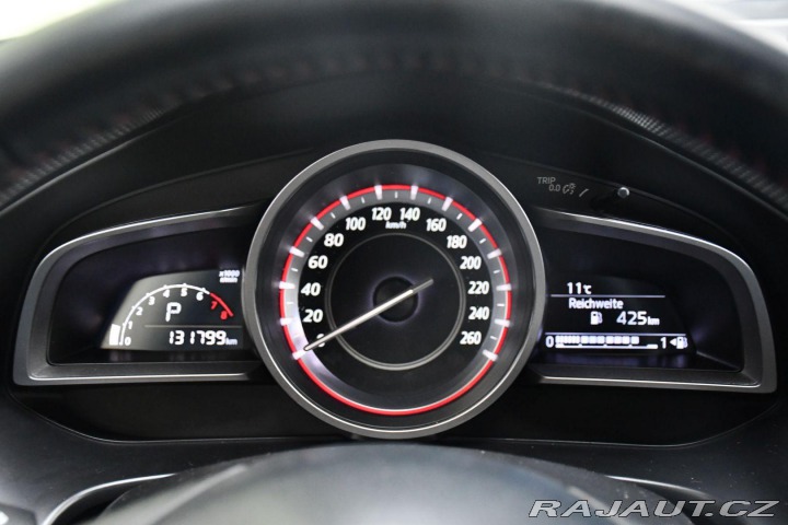 Mazda 3 G120 AUTOMAT LED VYHREV Z 2015
