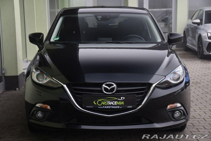 Mazda 3 G120 AUTOMAT LED VYHREV 2 2015