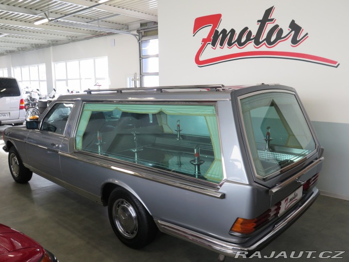 Mercedes-Benz 123 3.0D pohřební vůz, TOP ST 1983