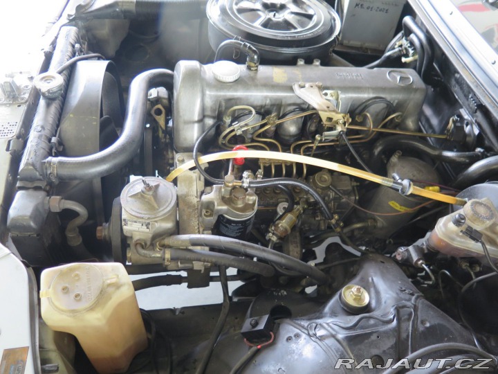 Mercedes-Benz 123 3.0D pohřební vůz, TOP ST 1983