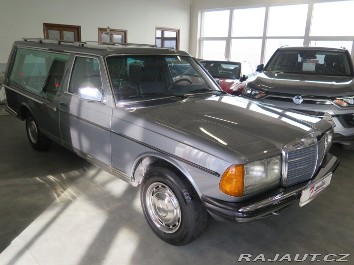 Mercedes-Benz 123 3.0D pohřební vůz, TOP ST 1983