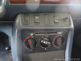 Mercedes-Benz 123 3.0D pohřební vůz, TOP ST 1983