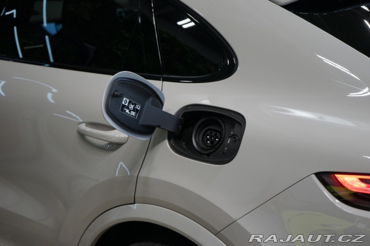 Porsche Cayenne E-HYBRID*COUPÉ*PLATINUM*P 2022