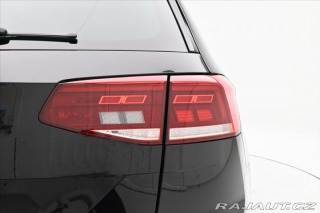 Volkswagen Passat 2,0 TDI 110 kW DSG Busine 2023