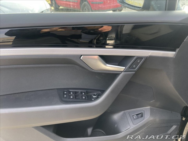 Volkswagen Touareg 3,0 TDi 170kw NOMAD CZaut 2023