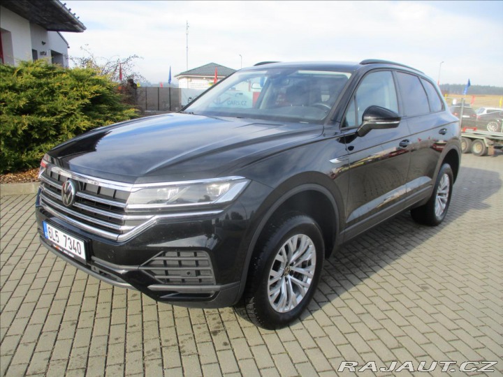 Volkswagen Touareg 3,0 TDi 170kw NOMAD CZaut 2023
