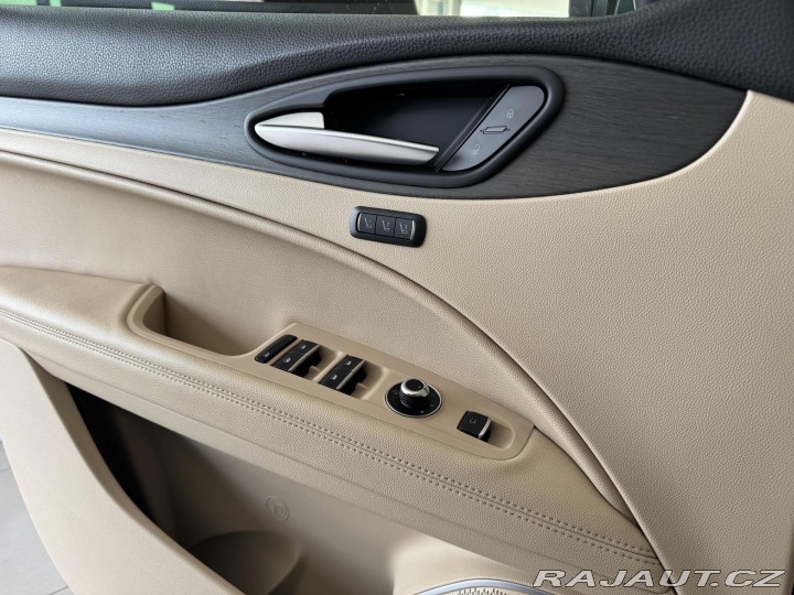 Alfa Romeo Stelvio 2,0T Q4*206kW*KeyLess*Kam 2018