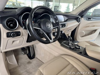 Alfa Romeo Stelvio 2,0T Q4*206kW*KeyLess*Kam 2018
